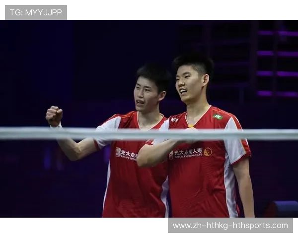 羽毛球双塔组合多高